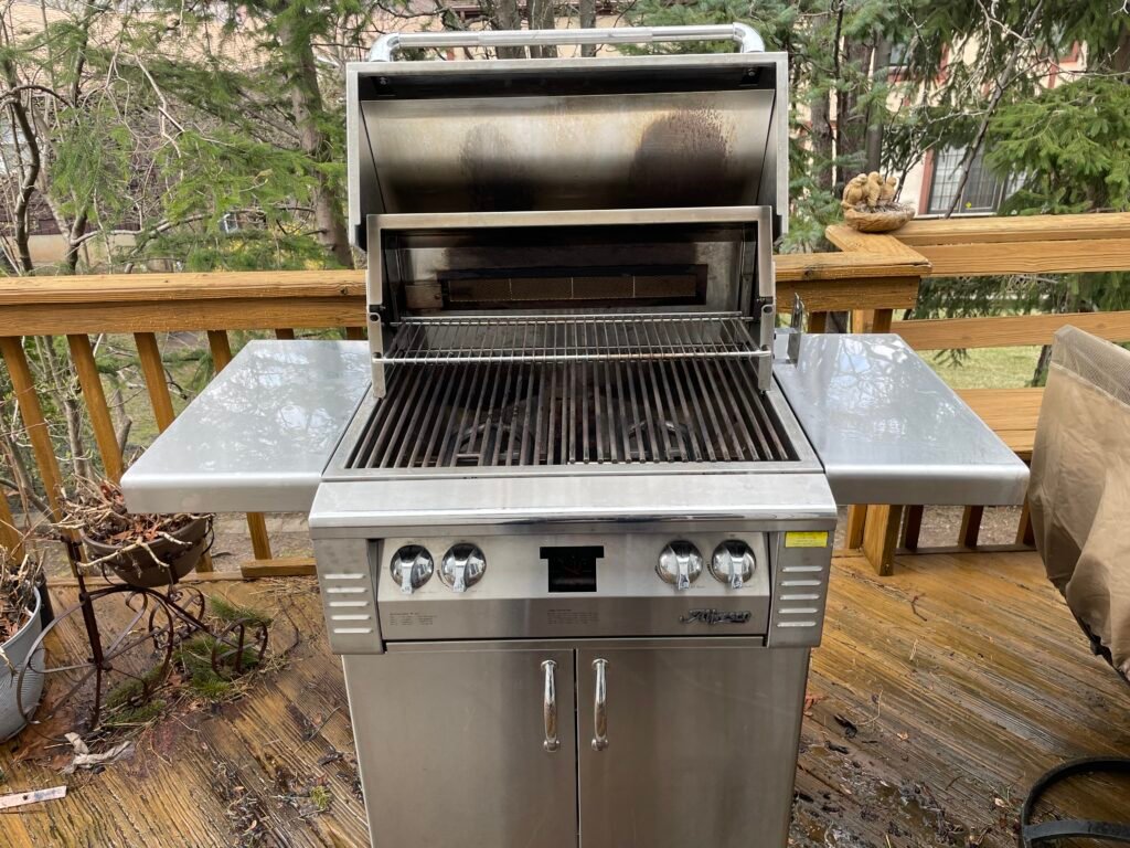 Luxury Alfresco high-end grill restored to shine after professional deep cleaning service