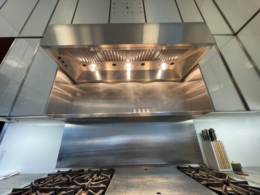 High‑end Viking range hood polished to brilliance through expert deep cleaning service