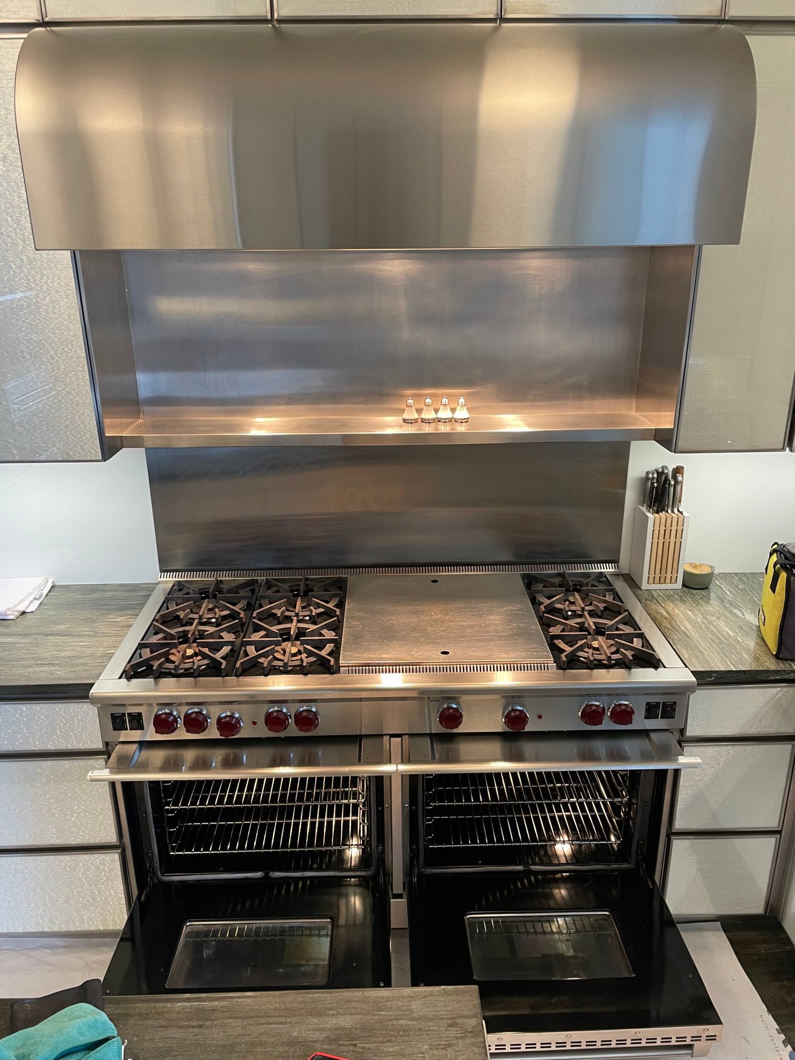 IMG_2169 Professional Wolf Cooking Range with a built-in griddle