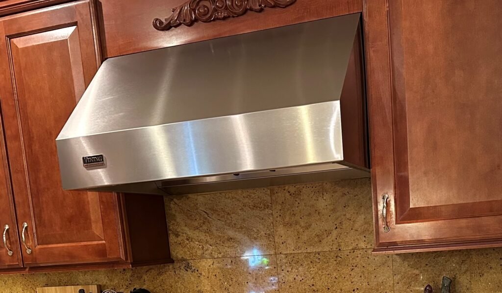 Viking 36" hood canopy gleaming after professional polishing and range hood deep cleaning